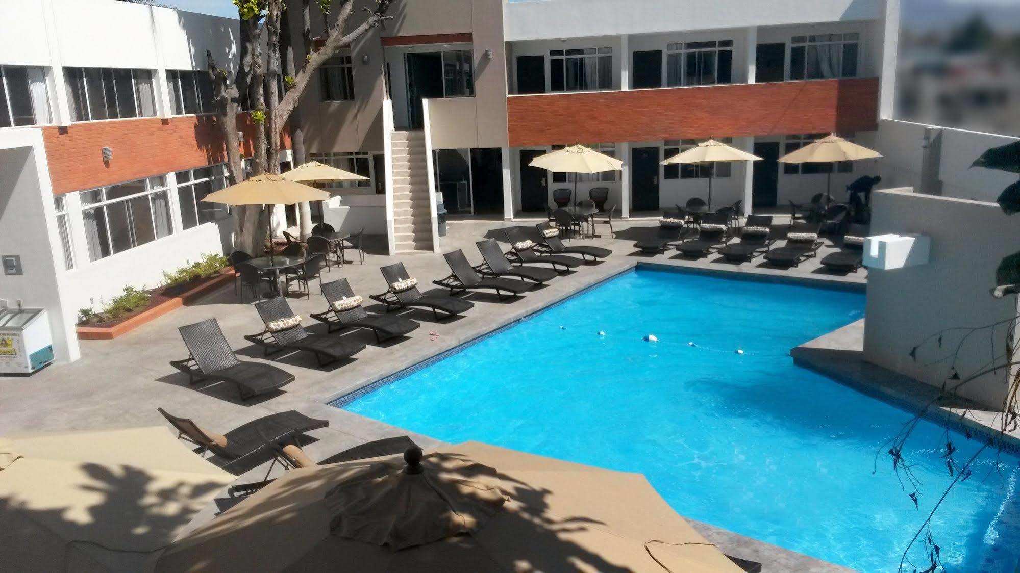 Baja Inn Hoteles Ensenada Exterior foto